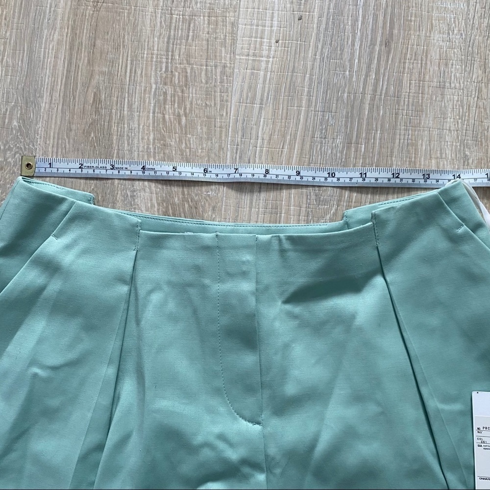 ICB Mint Mid Rise Pleated Mini Shorts - Picture 4 of 9